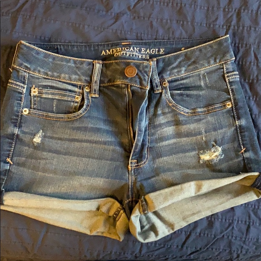 American Eagle Hi-Rise Shortie